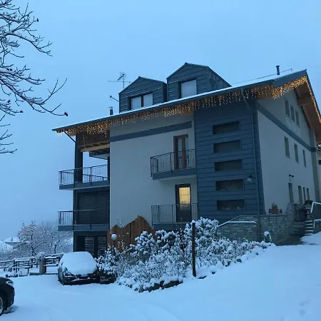 韦尔热普莱因马戏团住宿加早餐旅馆 4* 圣皮埃尔