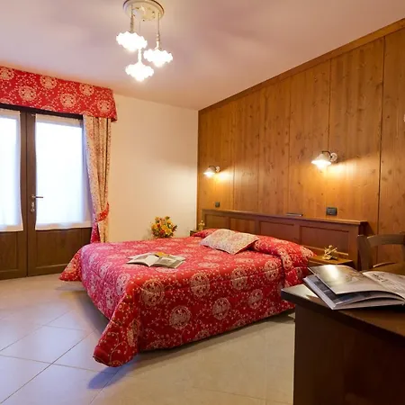 韦尔热普莱因马戏团住宿加早餐旅馆 4*