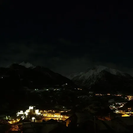 韦尔热普莱因马戏团住宿加早餐旅馆